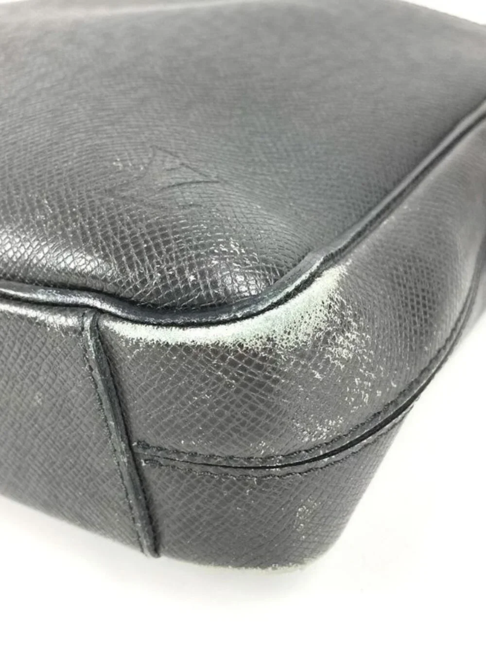 Louis Vuitton Business Bag PDB Porto Documan PM Taiga Leather